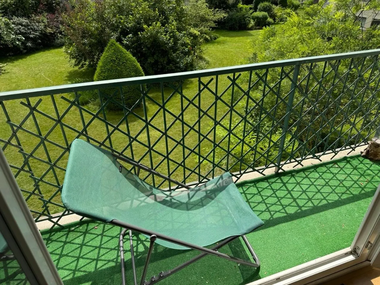 Superbe Appartement Avec Belle Vue Jardin Paříž Apartmán