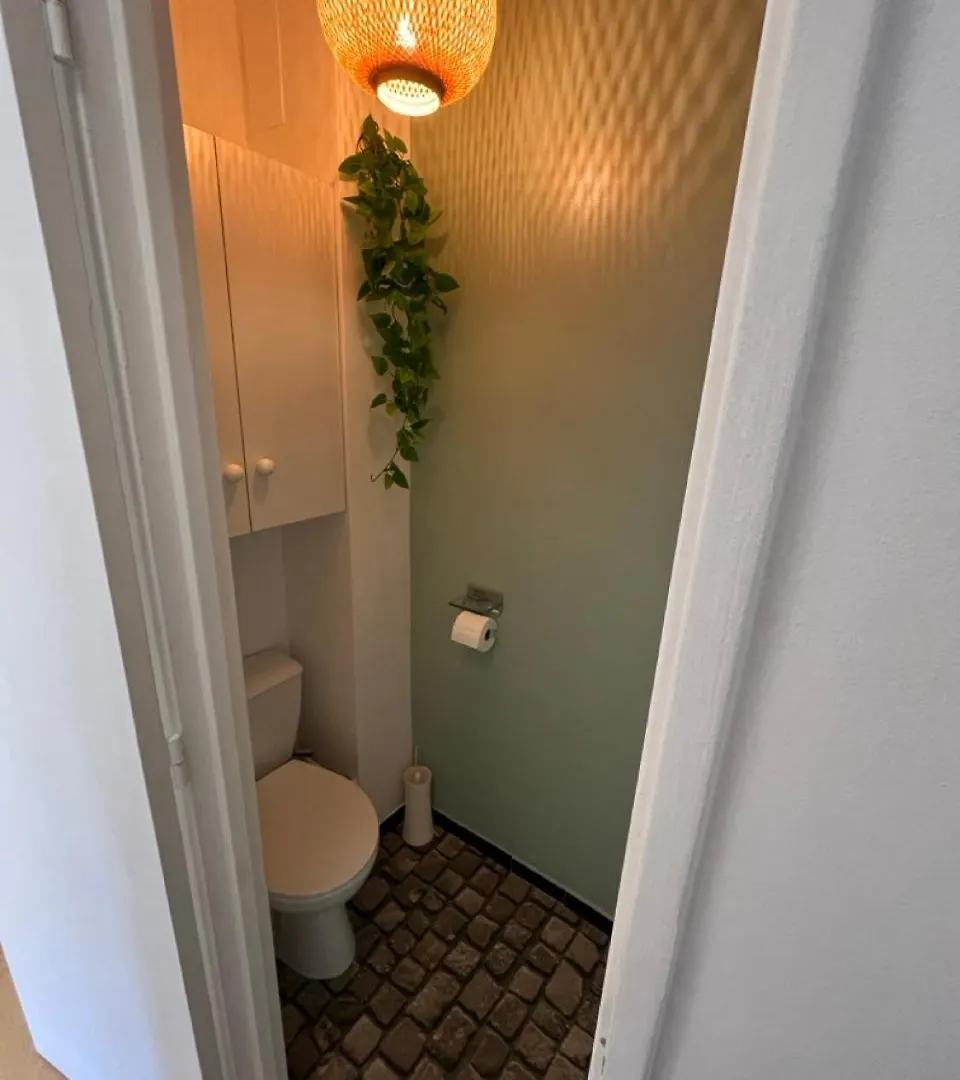 Superbe Appartement Avec Belle Vue Jardin Parigi